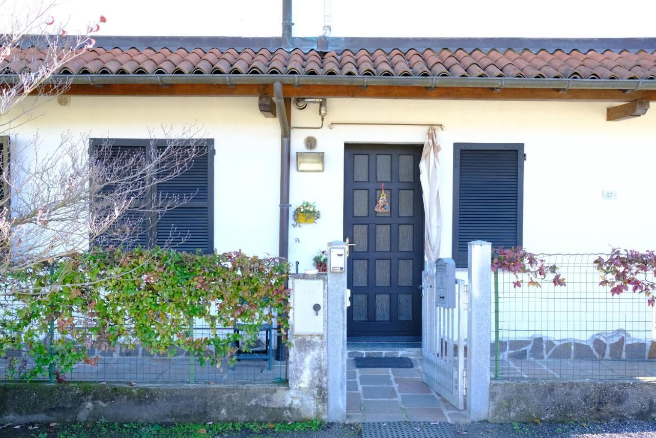 Hotel Il Canneto Porto Ceresio Luaran gambar