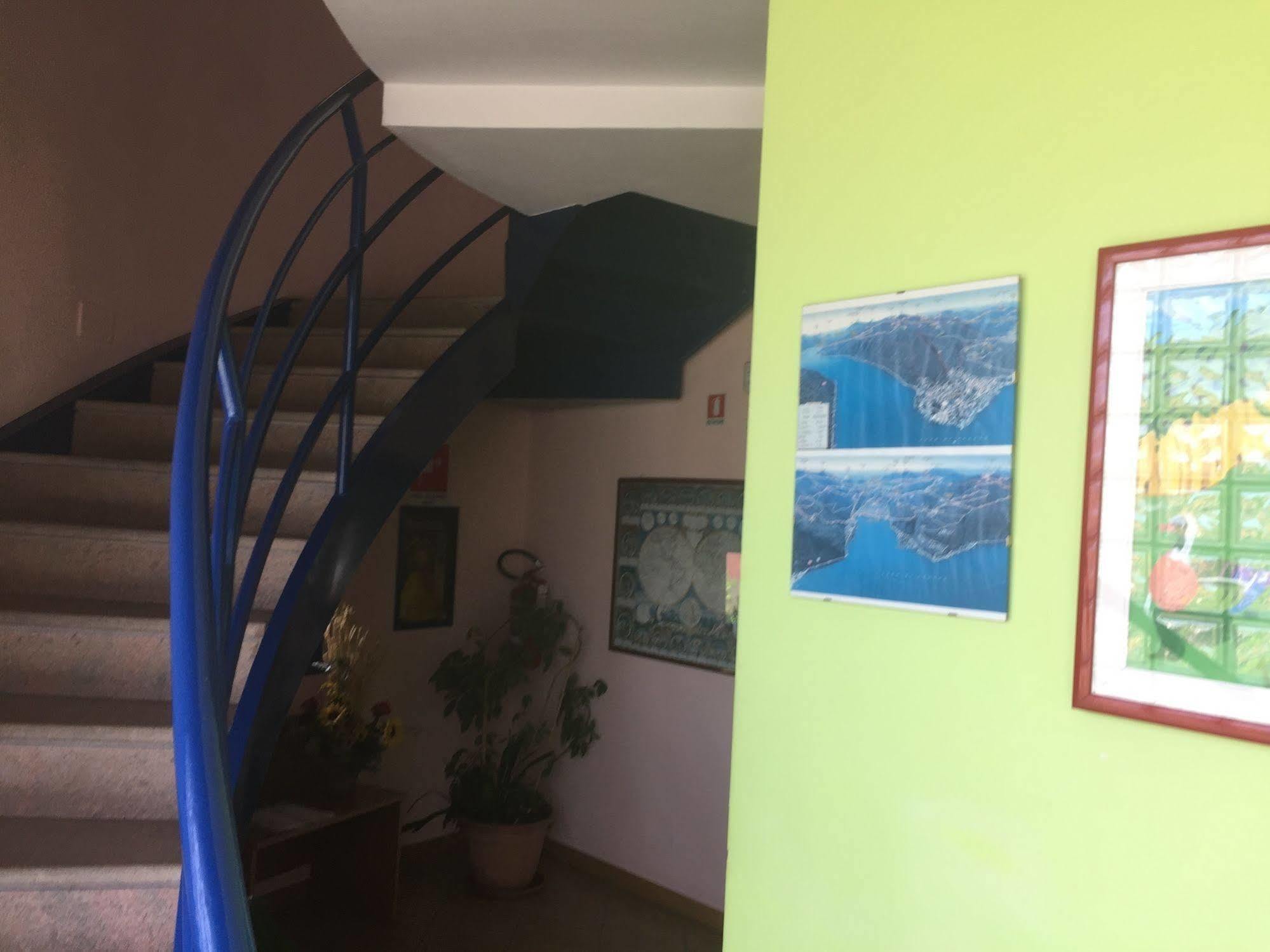 Hotel Il Canneto Porto Ceresio Luaran gambar